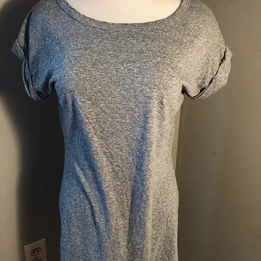 NEW! n:Philanthropy T-shirt w/side slits - Picture 2 of 13